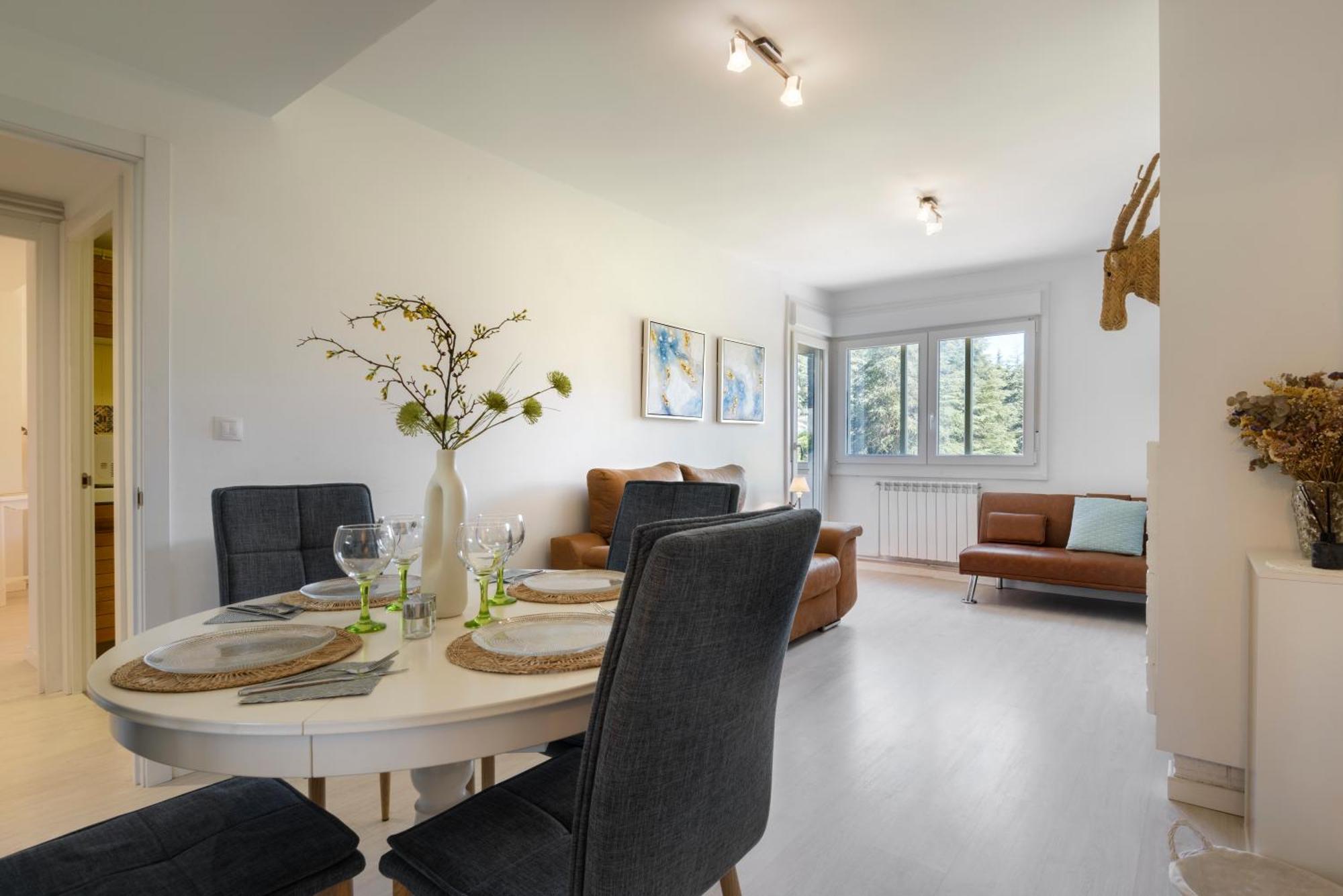 El Refugio De Max Apartment Jaca Ngoại thất bức ảnh